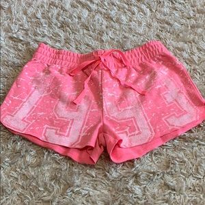 No boundaries shorts